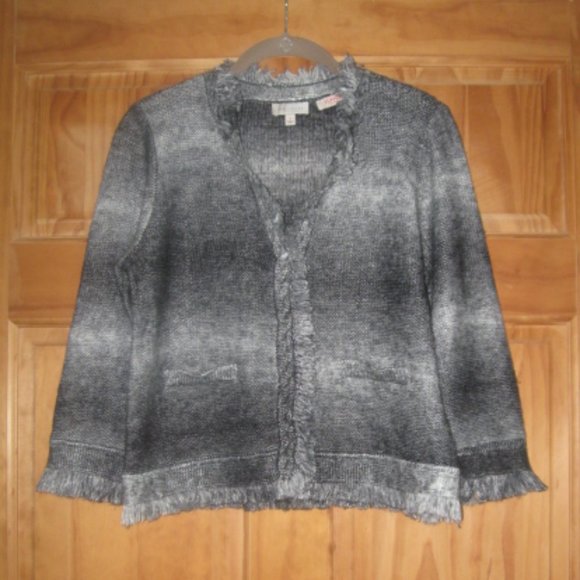 The Limited Scandal Collection Fringe Ombre Shrug - Picture 1 of 2